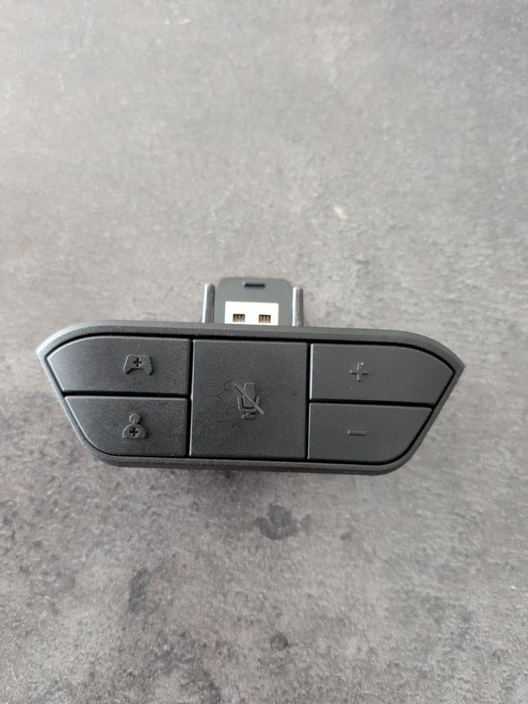 Xbox One Stereo Headset Adapter - Zo goed als nieuw, Spelcomputers en Games, Spelcomputers | Xbox | Accessoires, Ophalen of Verzenden
