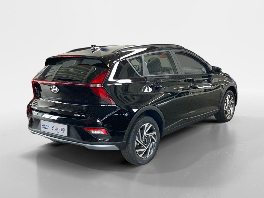 Hyundai Bayon 1.0 T-GDI Comfort | € 4000,- korting! | NIEU, Auto's, Hyundai, Voorwielaandrijving, 12 maanden, Euro 6, Zwart