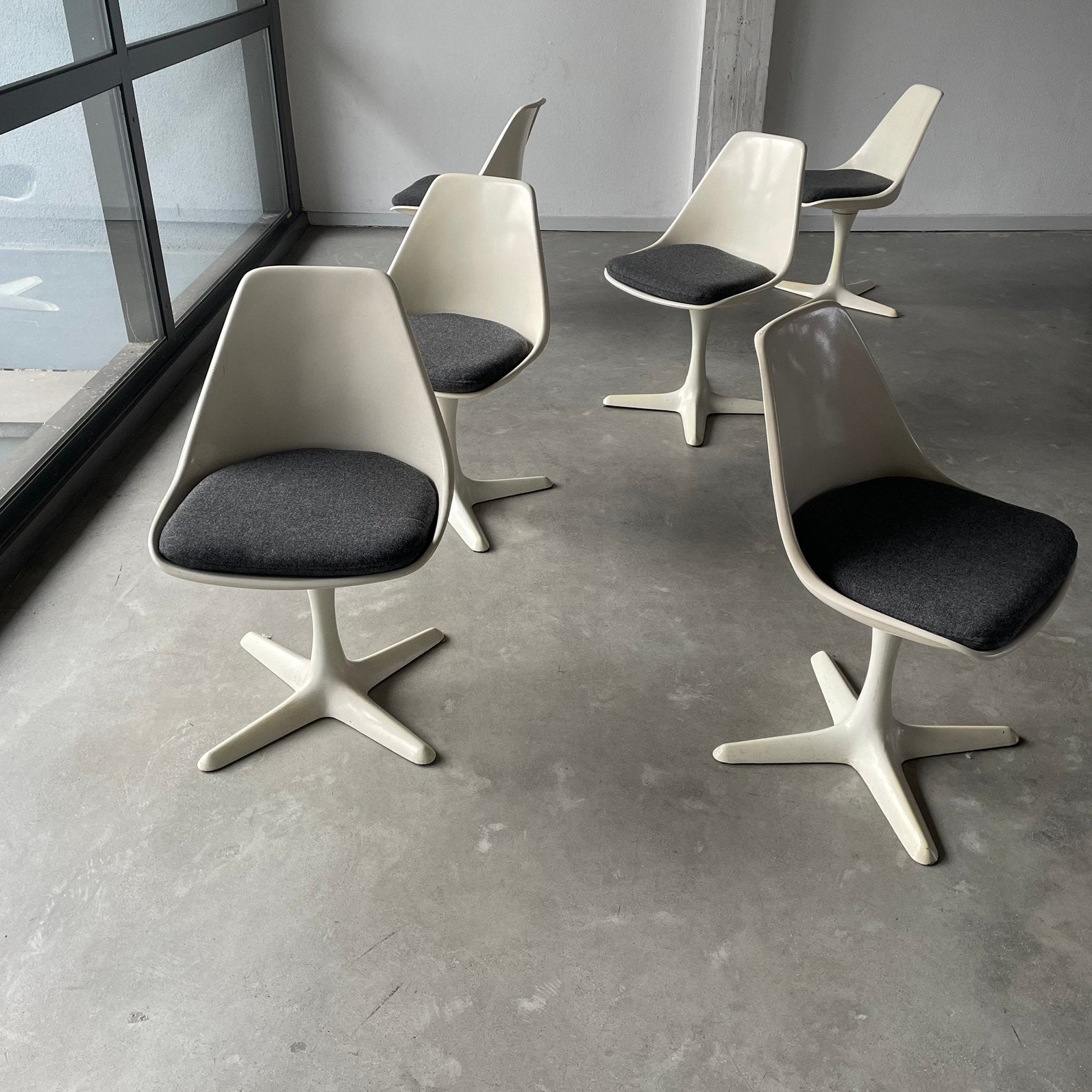 6 Arkana stoelen vintage nieuw kvadrat, Ophalen, ., Zo goed als nieuw, .