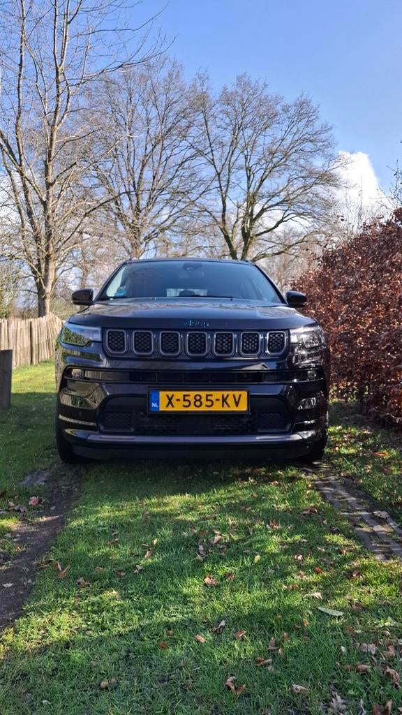 Jeep Compass 1.3T 4XE 240pk Eawd Aut 2022 Zwart, Zwart, 4 cilinders, 179 pk, Zwart