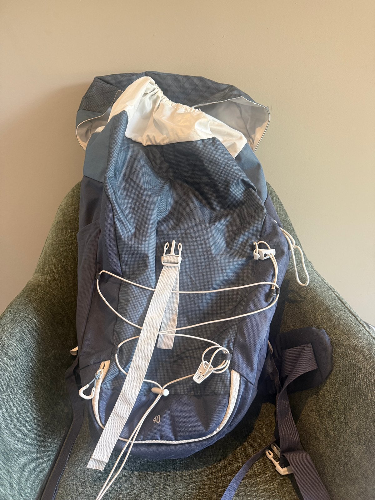 Backpack Quecha (decathlon) 40 liter, Ophalen, Zo goed als nieuw