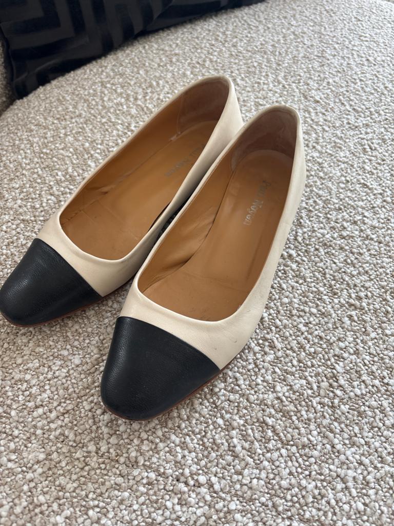 Paul Noyen Ballerina's - Beige met Zwarte Neus - Maat 37, Kleding | Dames, Schoenen, Ophalen of Verzenden, Gedragen, Beige, Ballerina's