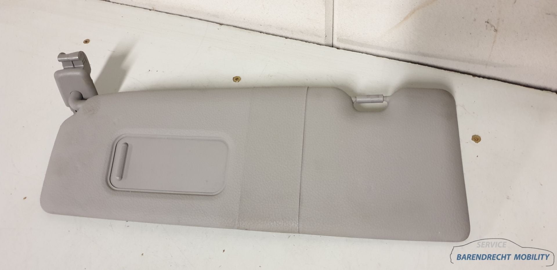 Zonneklep BMW 1 serie F20 zonne klep make up spiegel links b