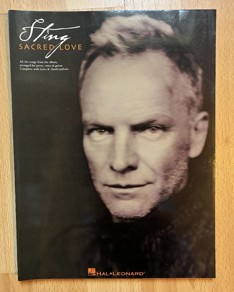 Sacred love, Sting muziekboek, Artiest, Ophalen of Verzenden, Zo goed als nieuw, Hal Leonard Corp.