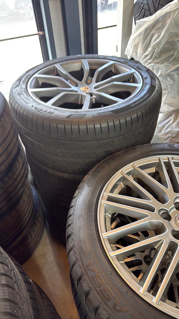 Originele 21 inch PORSCHE CAYENNE velgen, Auto-onderdelen, Banden en Velgen, Ophalen, 21 inch, Zomerbanden, Velg(en)