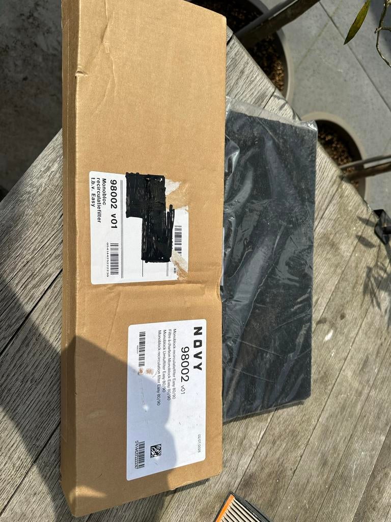 Nieuw Novy Monoblock recirculatiefilter Easy 80/90, Ophalen of Verzenden, Zo goed als nieuw, Minder dan 5 meter