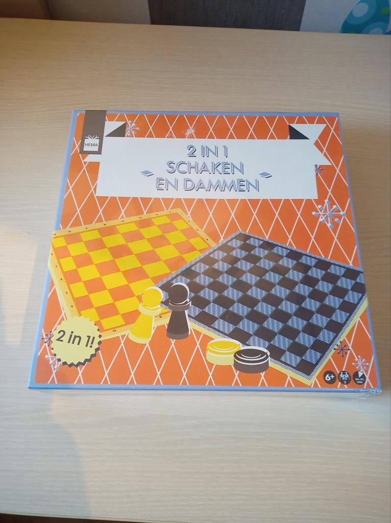 Nieuw 2-in-1 Dam- en Schaakspel van HEMA, Een of twee spelers, Ophalen of Verzenden, Nieuw, HEMA