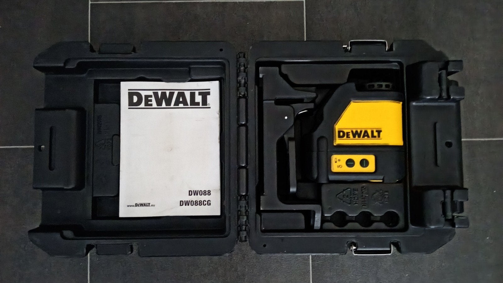 DeWalt DW088CG Kruislijnlaser - Groene Laser, Ophalen of Verzenden, Nieuw, Licht
