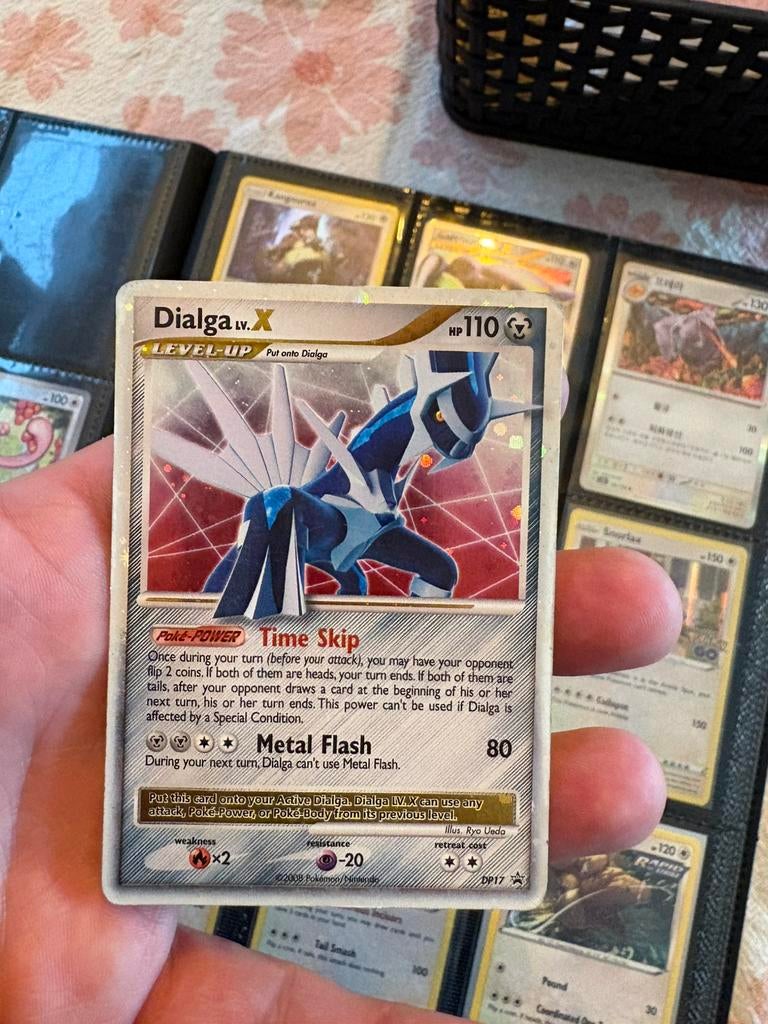 Dialga lv x, Ophalen of Verzenden, Zo goed als nieuw, Meerdere kaarten, Foil