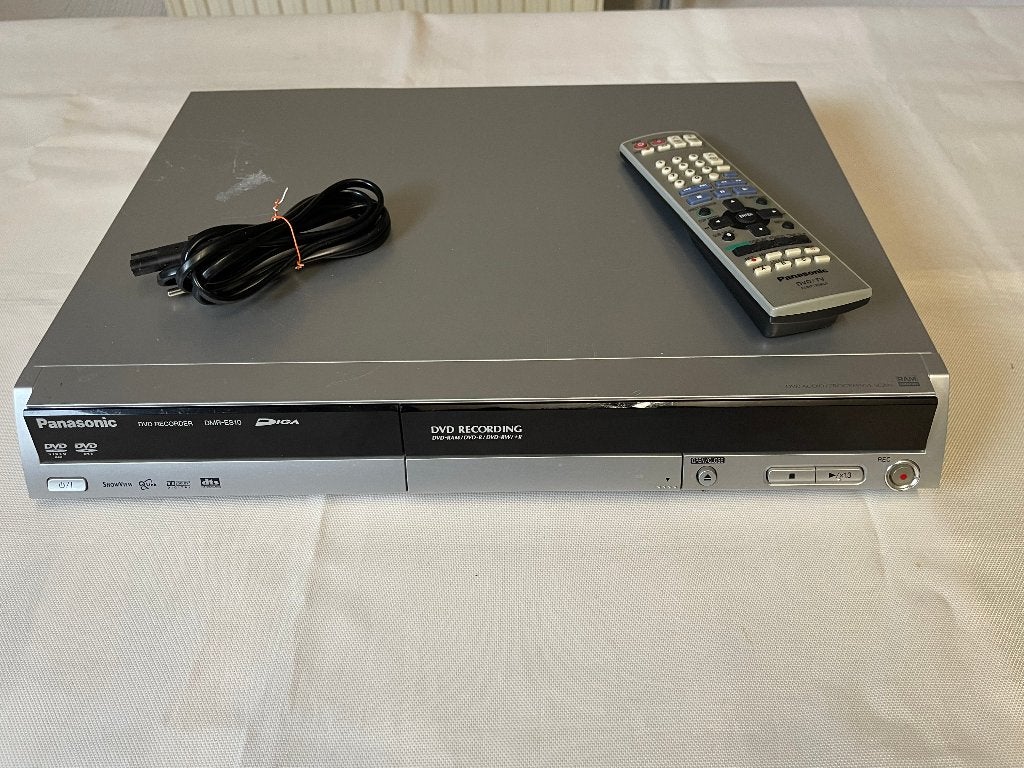 DVD-Recorder Panasonic DMR-ES10, Audio, Tv en Foto, Ophalen, Zo goed als nieuw, Dvd-recorder, Panasonic