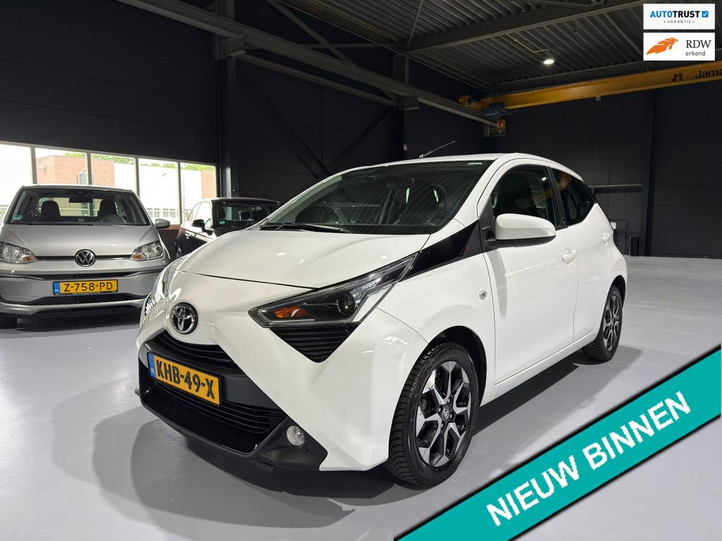 Toyota Aygo 1.0 VVT-i x-fun 1ste eigenaar|CarPlay|Lane assis, Auto's, Toyota, Voorwielaandrijving, Stof, Gebruikt, Euro 6