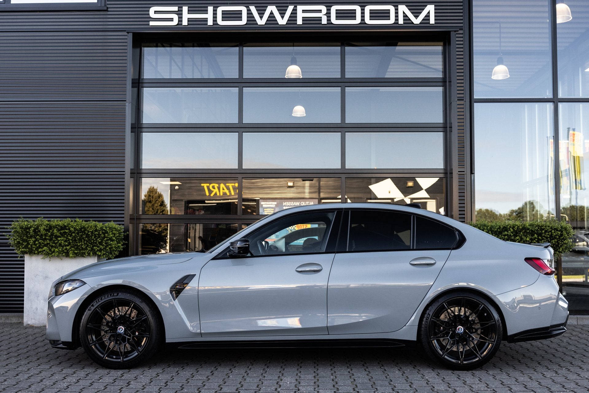 BMW 3-serie M3 Competition, Akrapovic, BTW, Carbon, Bucketse, Auto's, Automaat, Dealer onderhouden, Achterwielaandrijving, Gebruikt