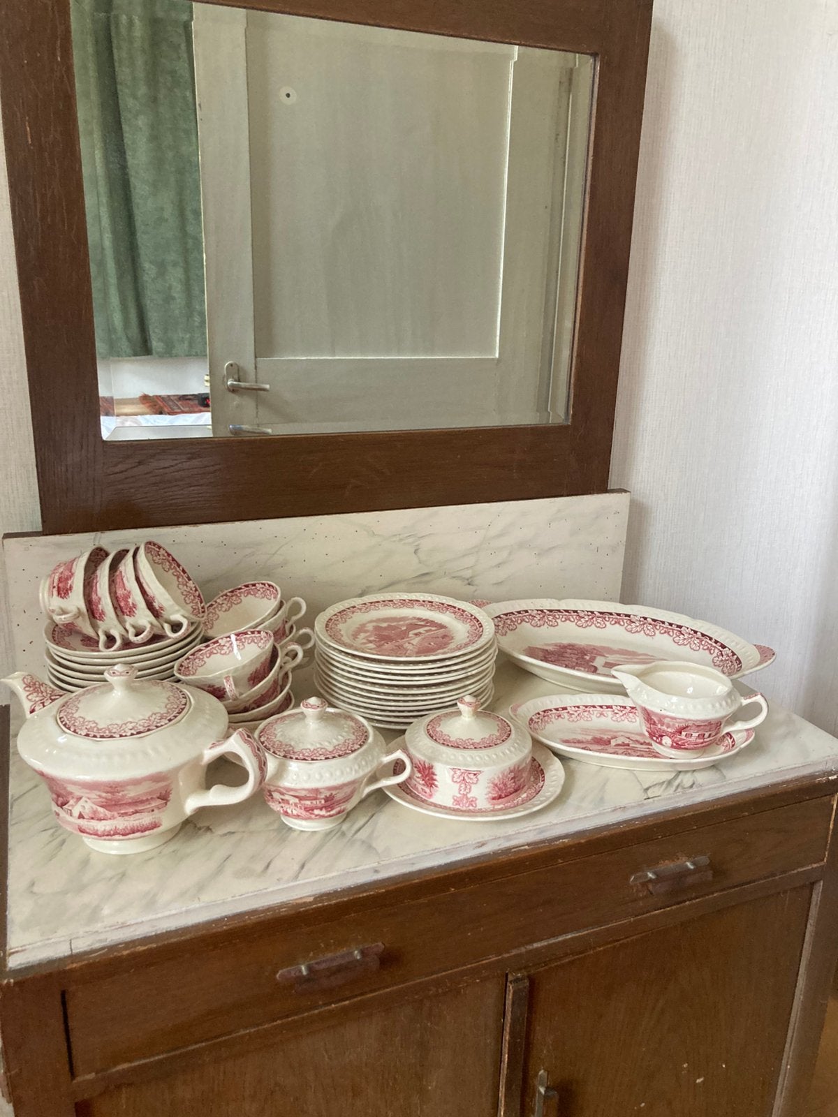 Servies van Boerenhoeve, Ophalen