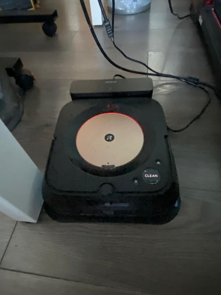 Roomba M6 robot dweiler (wielstoring), Verzenden, Niet werkend, Robotstofzuiger