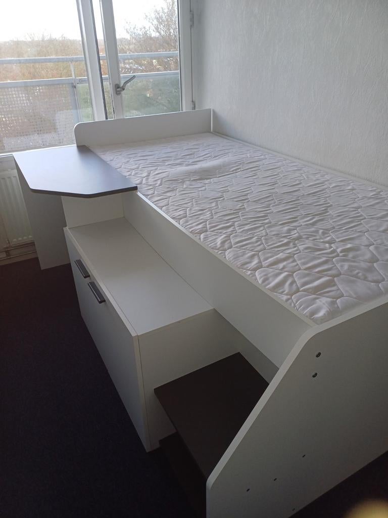 Bed, Ophalen of Verzenden