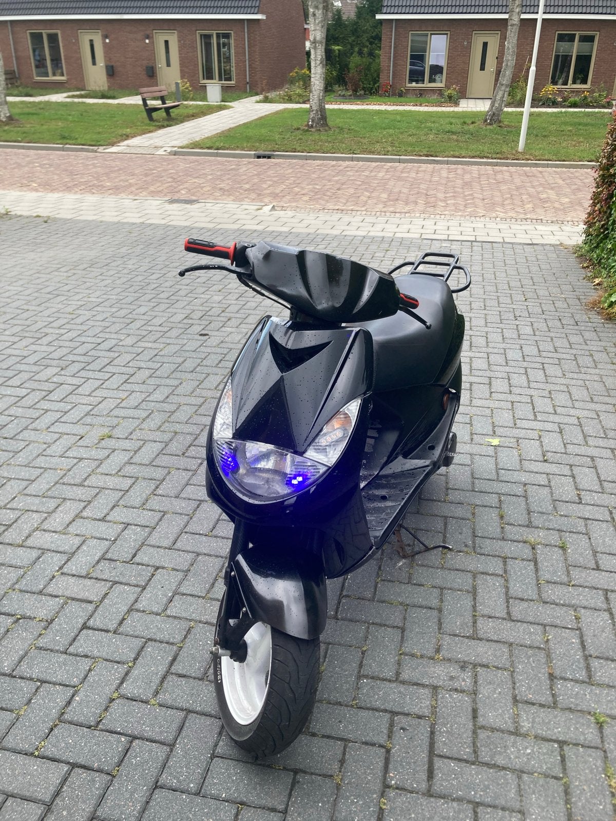 Peugeot Vivacity 70cc - Zwart, Goed Onderhouden, Ophalen, Gebruikt, Tweetakt, Vivacity