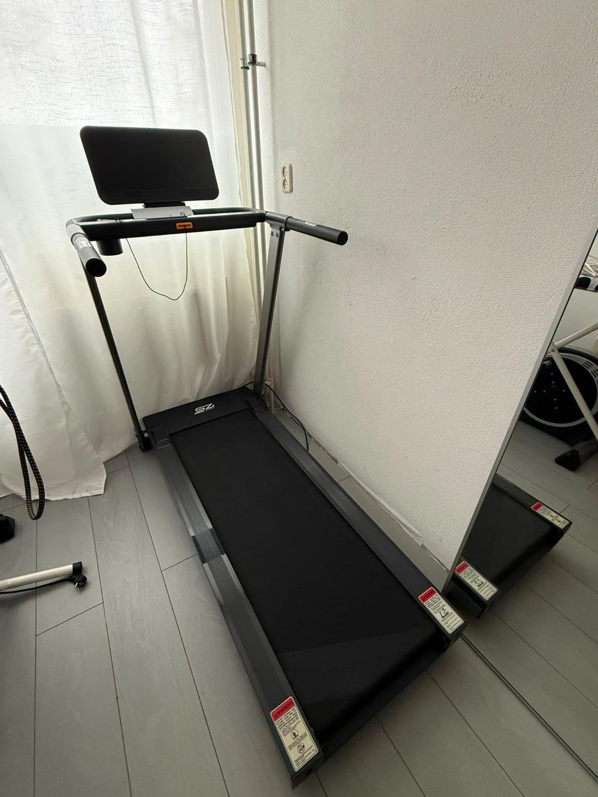 Nieuwe Loopband - SZ M1000 - Perfect voor thuisworkouts, Sport en Fitness, Overige typen, Nieuw, Hardlopen, Ophalen