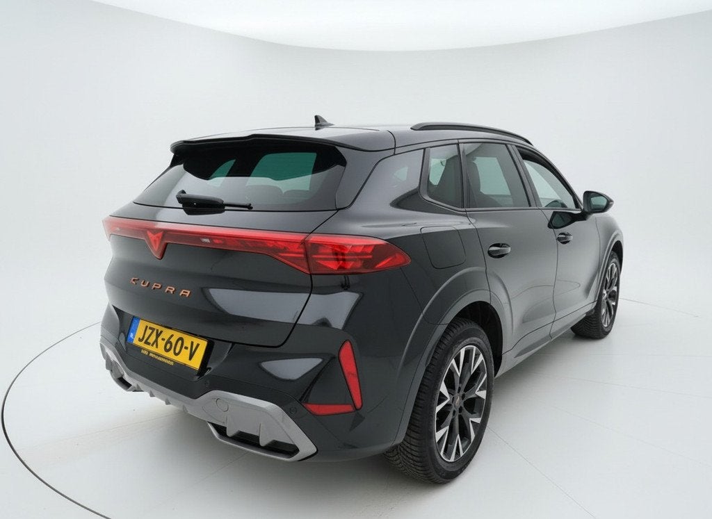 CUPRA Terramar 1.5 TSIe 150PK DSG BUSINESS HEAD-UP/NAVI/CAME, Auto's, Cupra, 12 maanden, 4 cilinders, Leder en Stof, Zwart