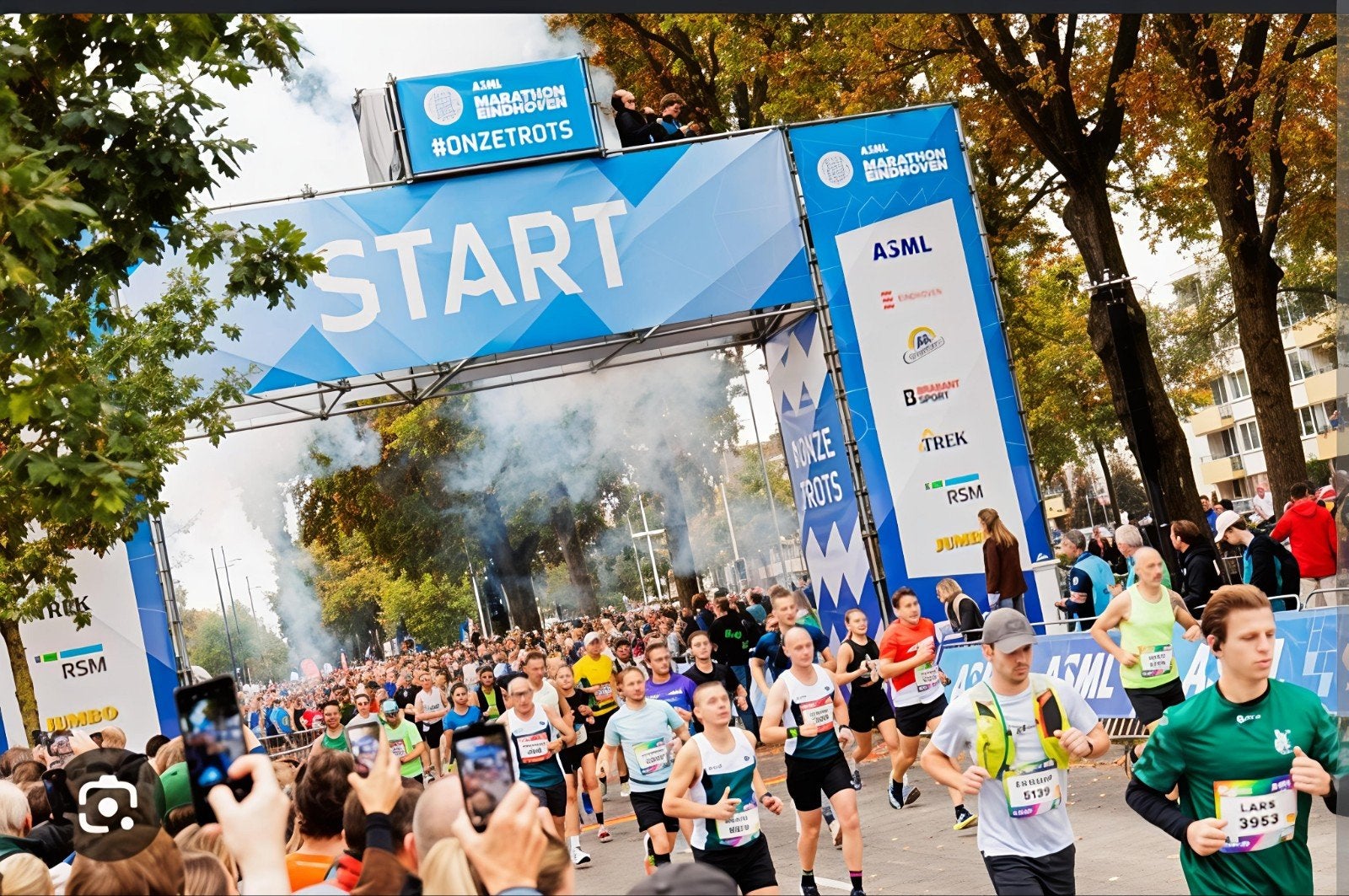 ASML Halve marathon Eindhoven, Eén persoon, Oktober