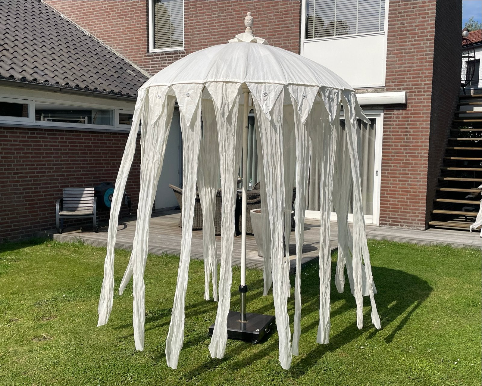 2 decoratieve Ibiza / Bali stijl parasols, Ophalen, Zo goed als nieuw, 1 tot 2 meter, Stokparasol
