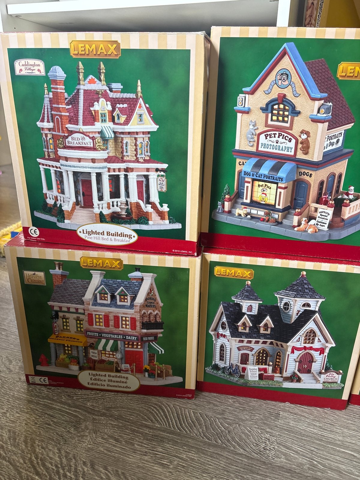 Lemax diverse kersthuisjes (collector items 2006-2018 ), Ophalen of Verzenden, Zo goed als nieuw