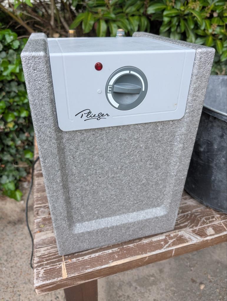 Plieger 10L keukenboiler - Gebruikt, werkt perfect, Gebruikt, Minder dan 20 liter, Onbekend, Boiler