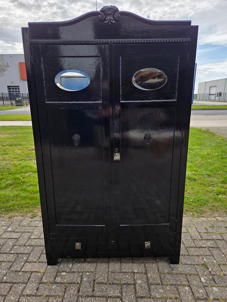 kast, legkast, kledingkast linnenkast buffetkast zwart, Kinderen en Baby's, Ophalen, Gebruikt, 50 tot 70 cm, 105 cm of meer
