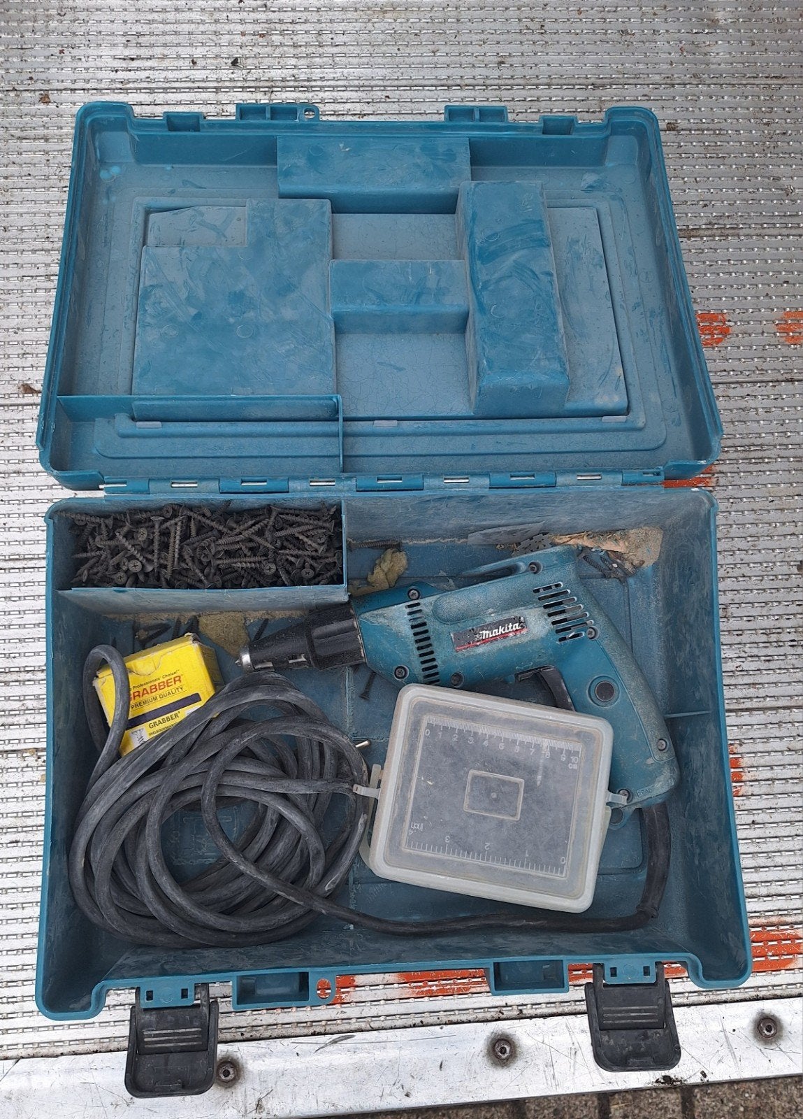 Makita 6821 gipsplaatschroefmachine, Ophalen, Gebruikt, Variabele snelheid, Boor- en Schroefmachine