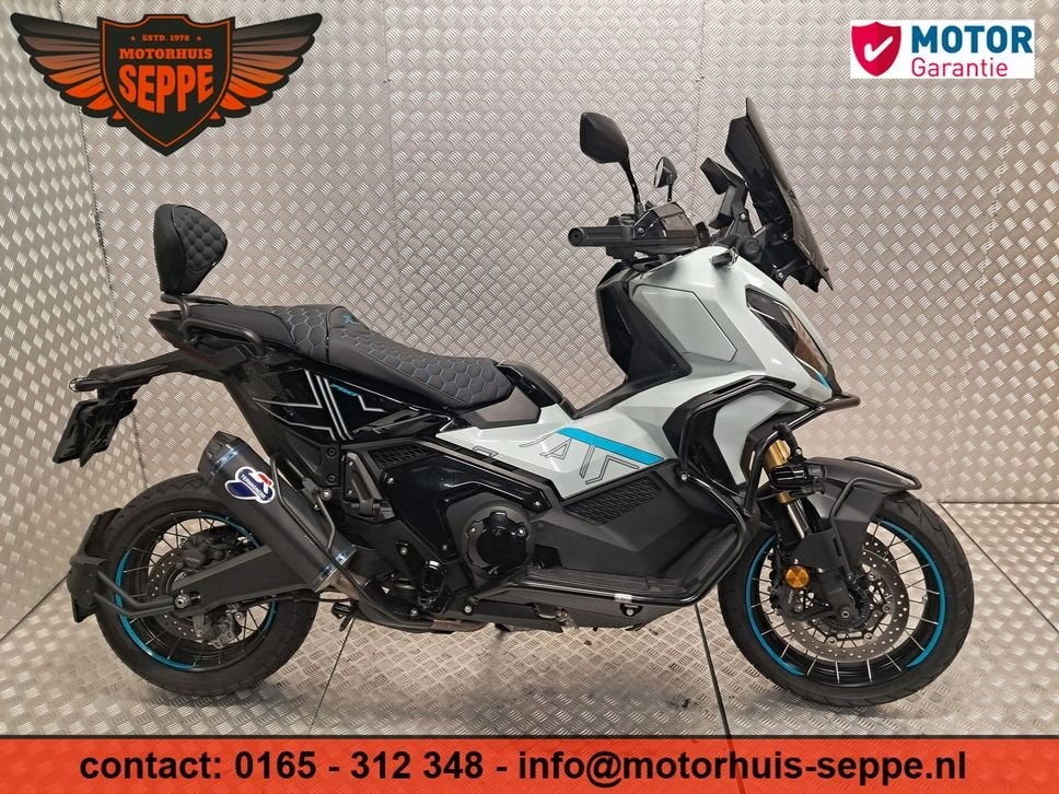 HONDA X-ADV 750 A2 Rijbewijs, Motoren, Bedrijf, Onbekend, Onbekend, Minimaal motorrijbewijs A2