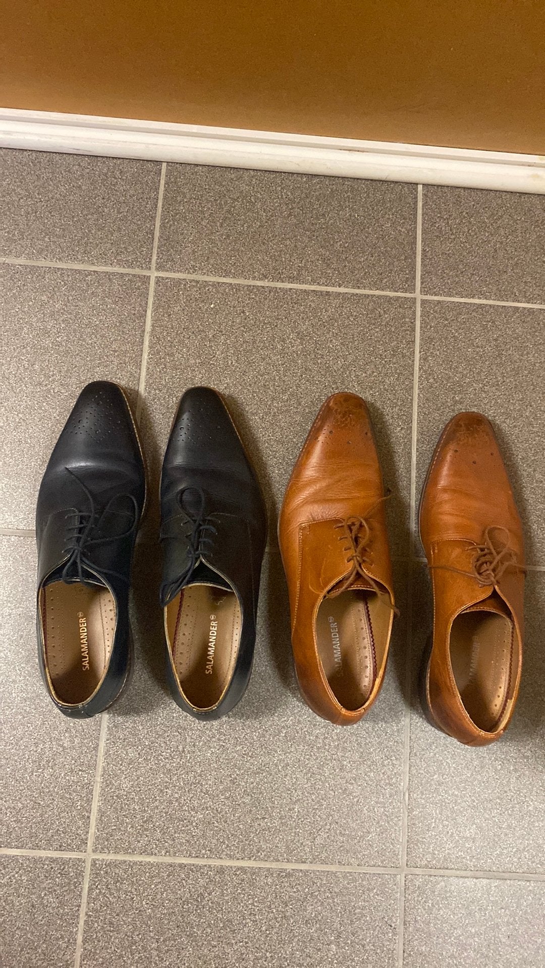 2 paar schoenen maat 45, donkerbl nieuw, bruin als nieuw !, Ophalen of Verzenden, Nieuw, Overige kleuren