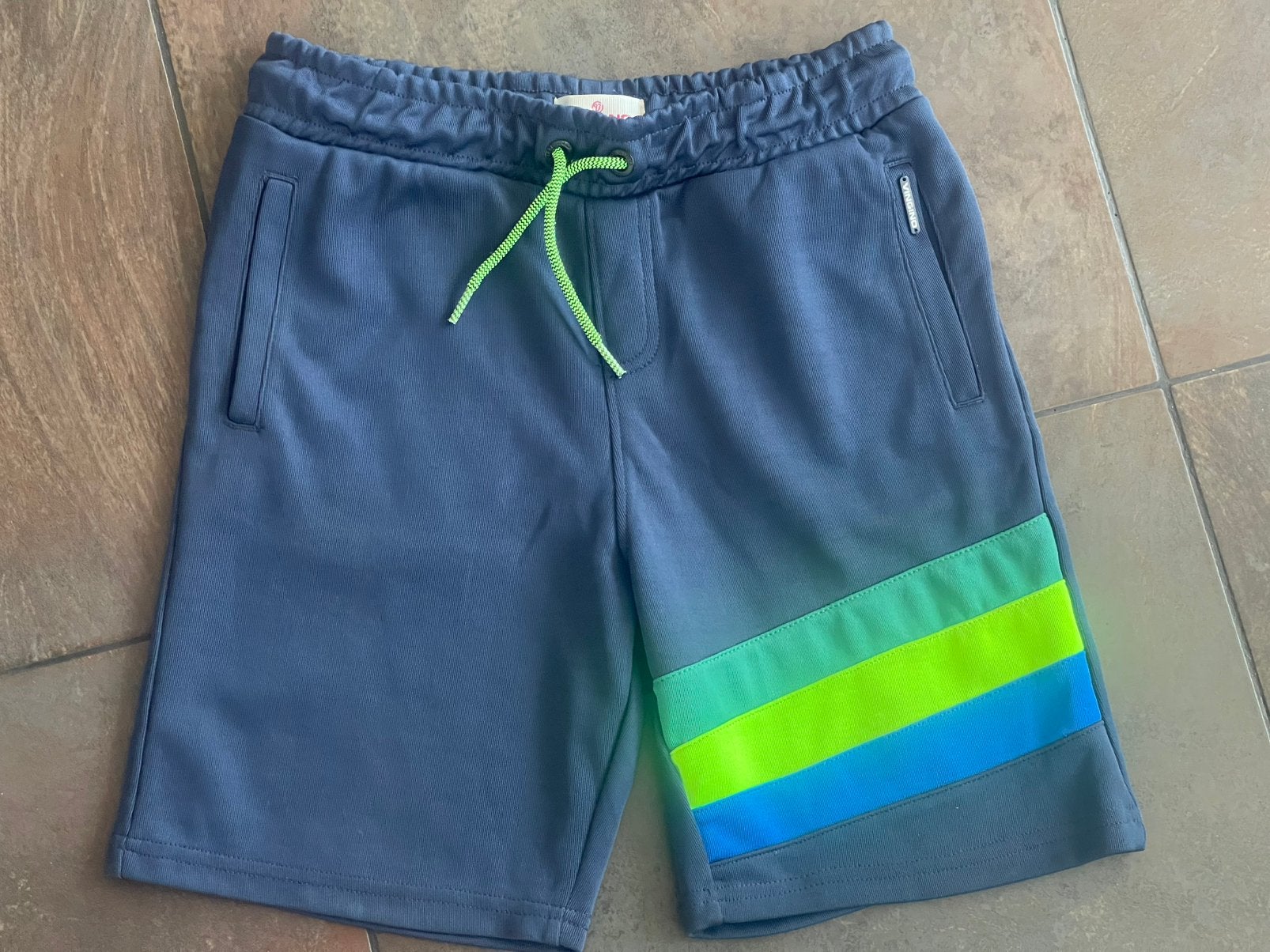 Vingino short maat 164, Ophalen of Verzenden, Nieuw, Jongen, Broek