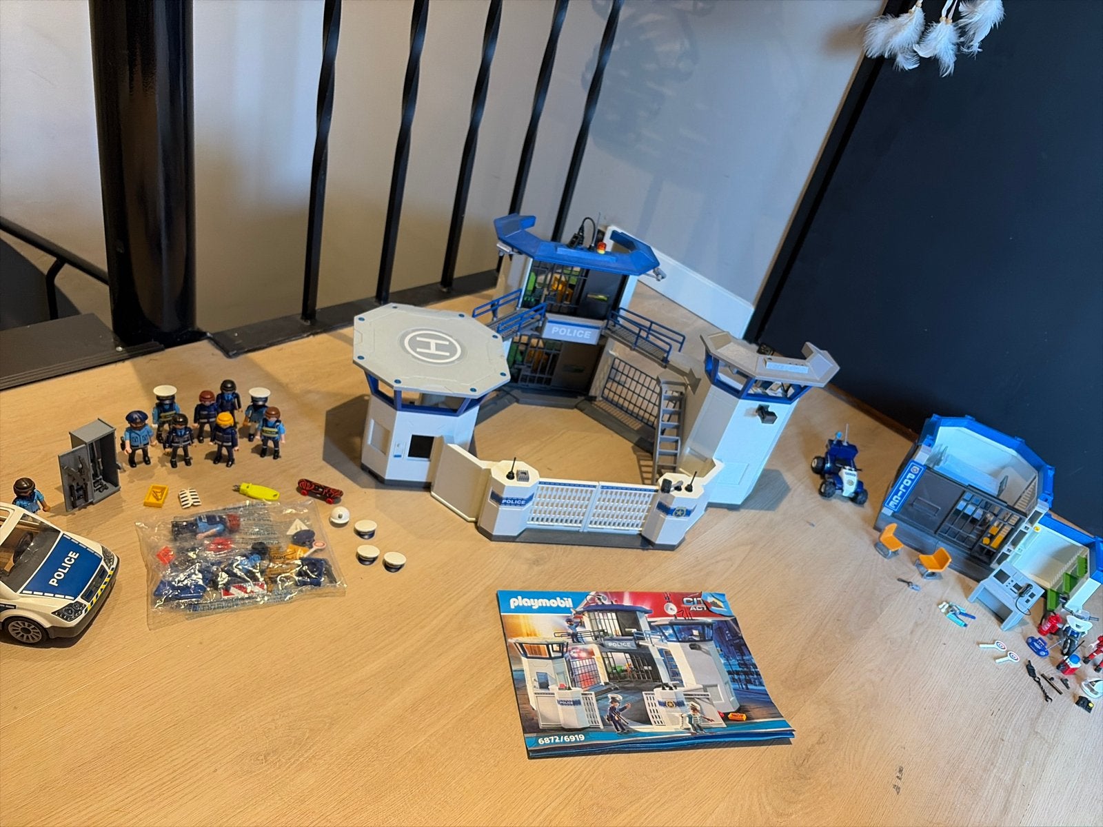 PLAYMOBIL City Action Politiebureau met Gevangenis en Auto, Ophalen of Verzenden, Zo goed als nieuw, Jongen of Meisje