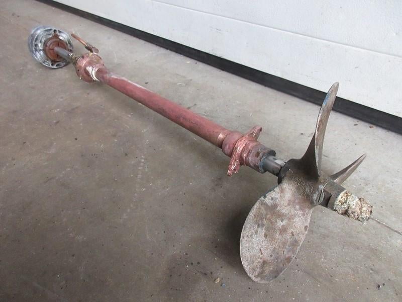 Schroefas+ koker+ lagers+ propeller, Lengte +/- 100 cm, Watersport en Boten, Ophalen, Gebruikt, Overige typen