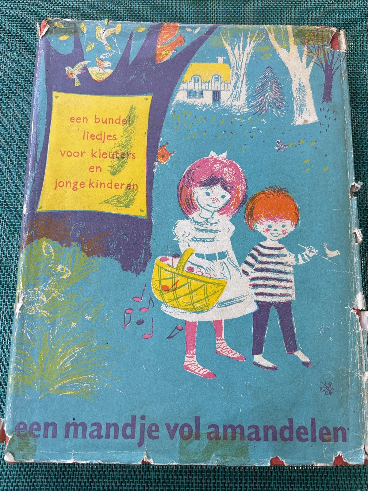 Een mandje vol amandelen - Liedjes voor kleuters, Gelezen, Non-fictie, Jongen of Meisje, Ophalen of Verzenden