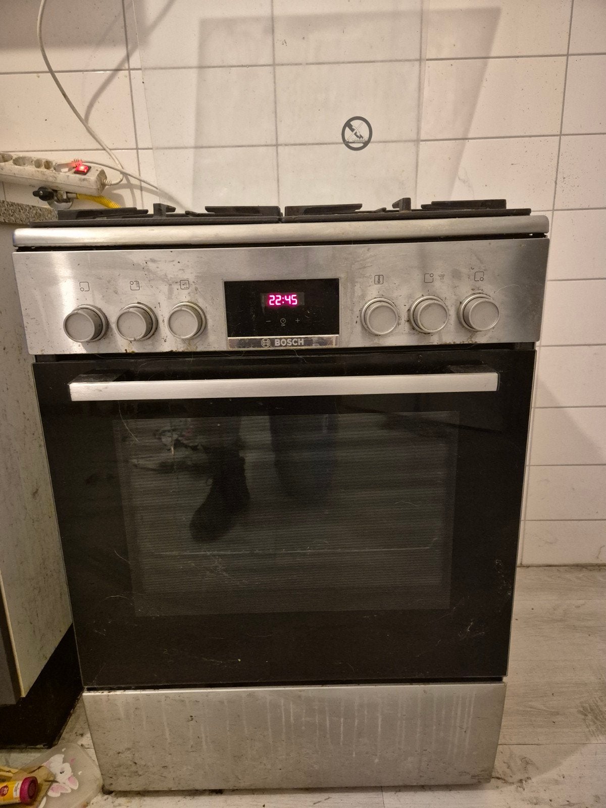 Bosch Vrijstaand Gasfornuis met Oven, Witgoed en Apparatuur, Ophalen, Gebruikt, 4 kookzones, Gas
