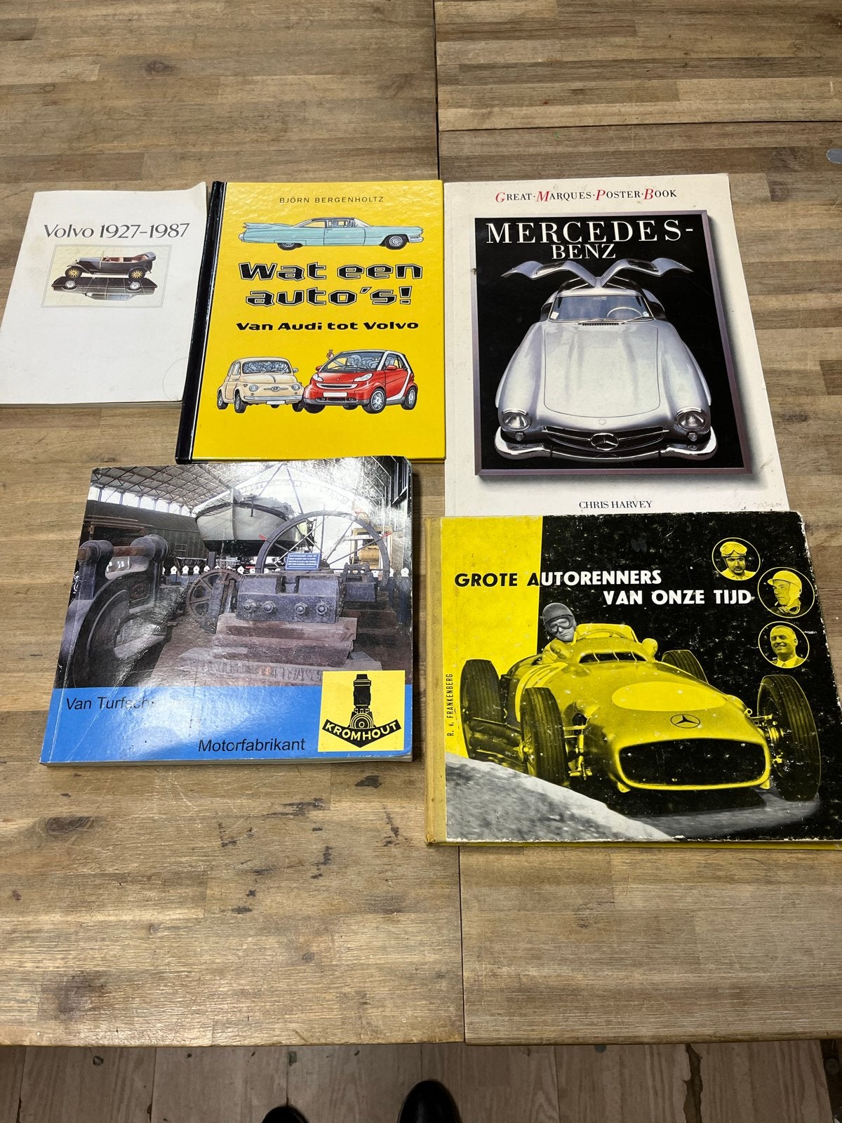 Diverse autobook collectie: Volvo, Mercedes, Audi, etc., Ophalen of Verzenden, Gelezen, Volvo