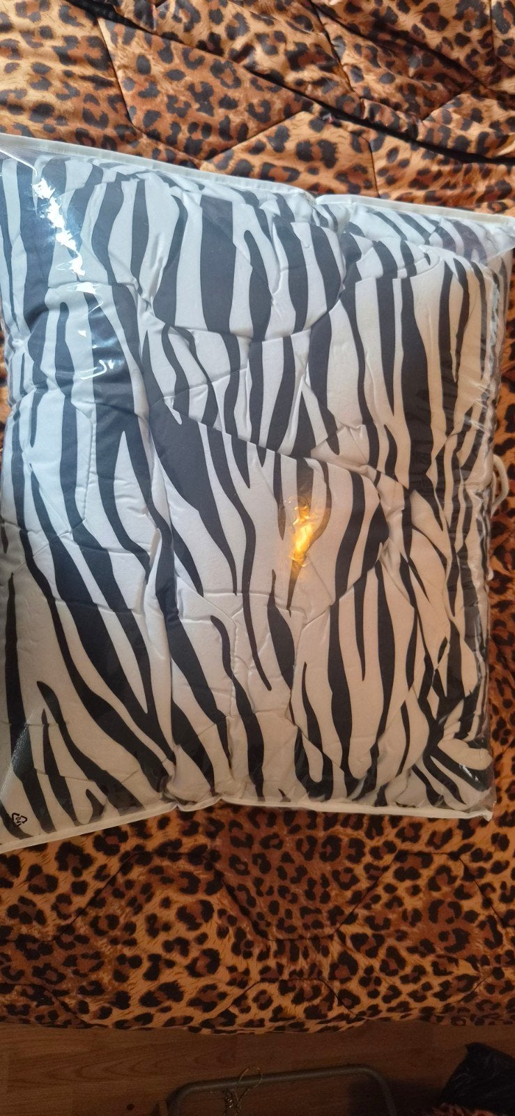 Happy Bed Dekbedovertrek Zebraprint NIEUW 200x240, Huis en Inrichting, Zwart, Dekbedovertrek, Ophalen of Verzenden, Overige merken
