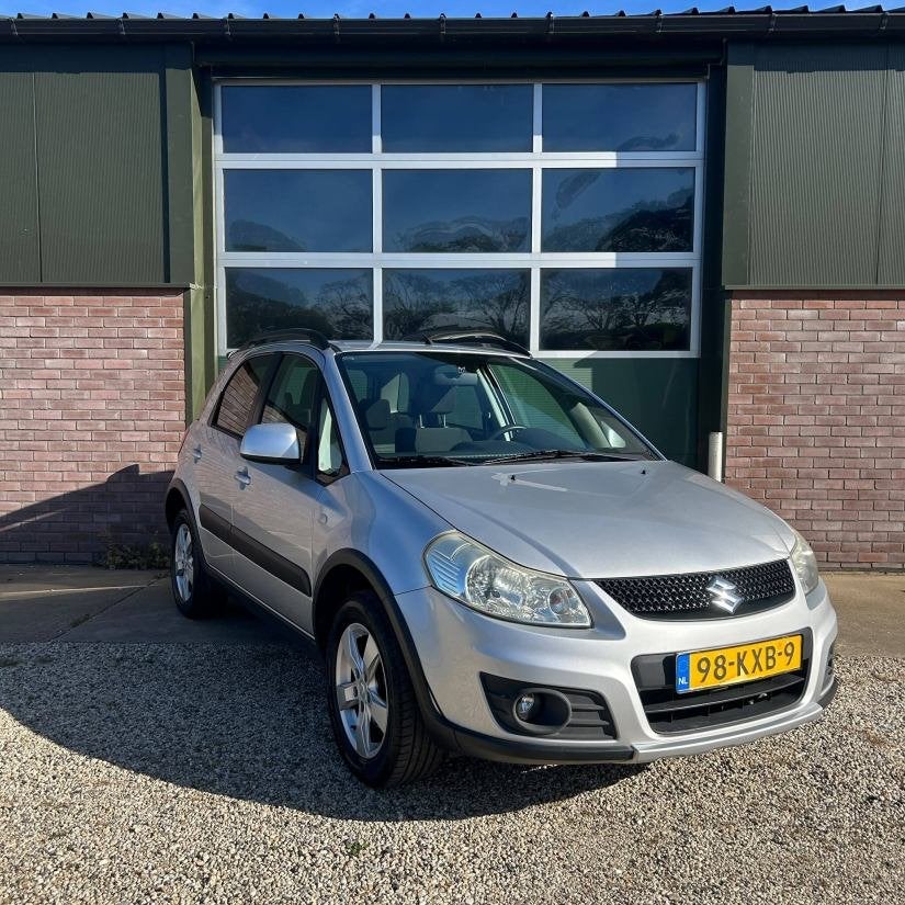Suzuki SX4 - 1.6 4WD Exclusive, Auto's, Gebruikt, 4 cilinders, SX4, Handgeschakeld