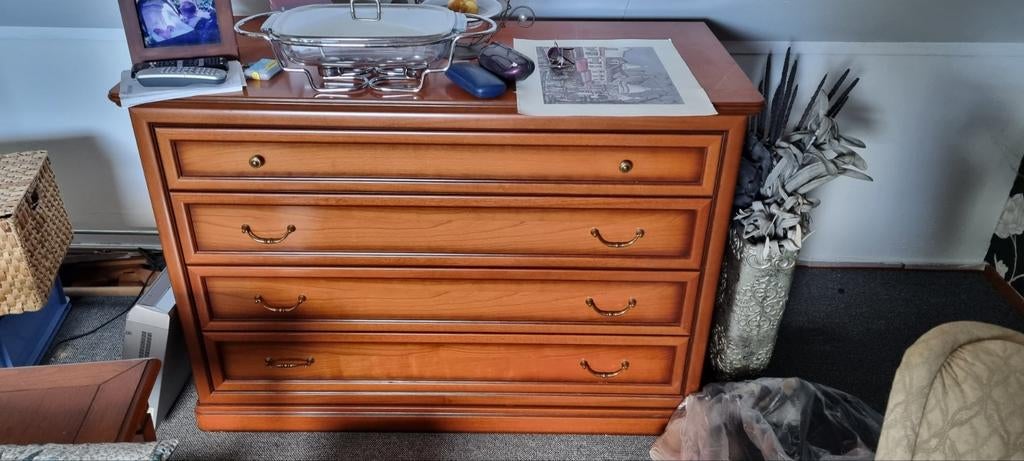 Notenhouten ladenkast met vier lades, Huis en Inrichting, Kasten | Ladekasten, Ophalen, 50 tot 100 cm, 3 of 4 laden, Minder dan 100 cm