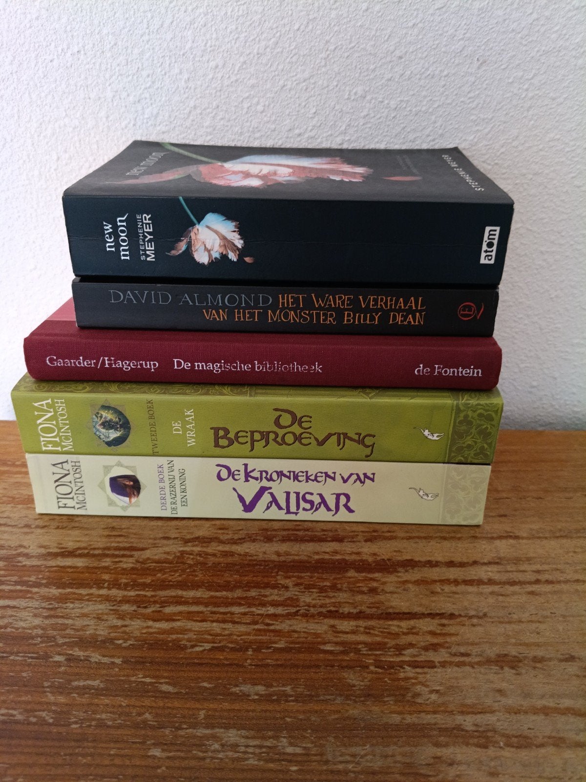 Boekenpakket SF - Fantasy - Young Adult, Boeken, Ophalen of Verzenden, Zo goed als nieuw
