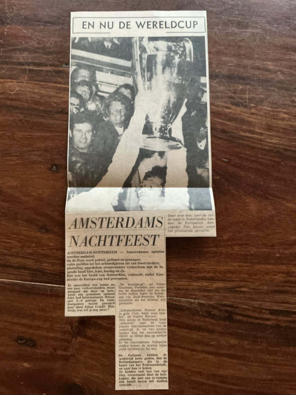 Voetbal krantenartikel Ajax winnaar Europacup 1972., Ophalen of Verzenden, 1960 tot 1980, Knipsel(s)