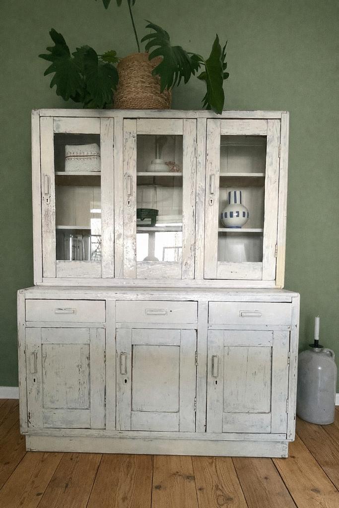 Brocante buffetkast, Huis en Inrichting, Kasten | Buffetkasten, Ophalen, Zo goed als nieuw, 25 tot 50 cm, 200 cm of meer