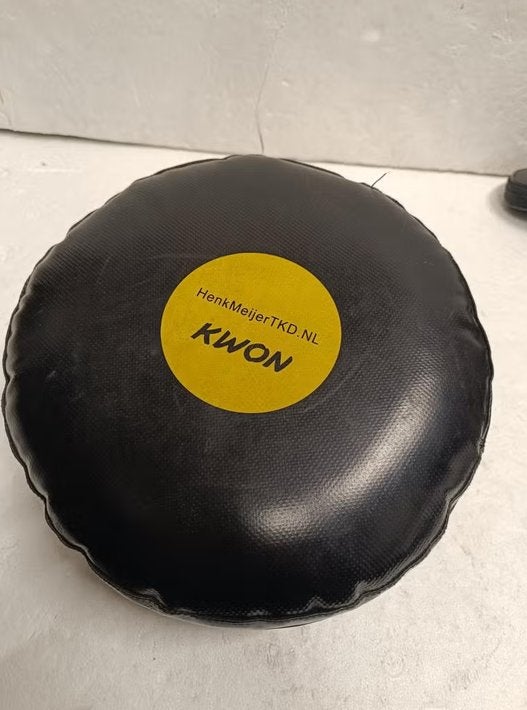 Kwon stootkussen 30cm diameter dikte 10cm, Sport en Fitness, Gebruikt, Taekwondo, Maat XL, Ophalen of Verzenden