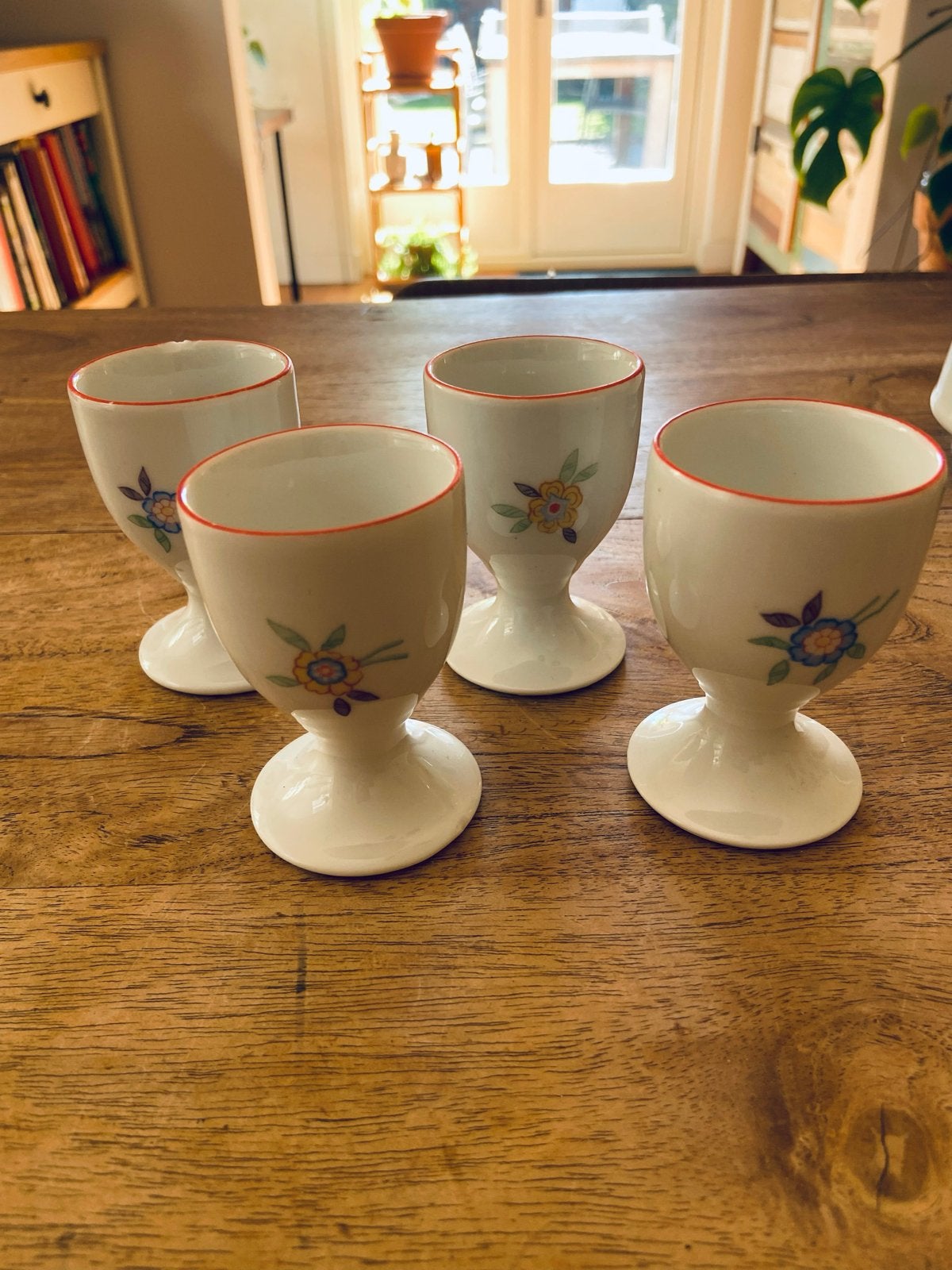 Set van 4 vintage eierdopjes met bloemmotief, Ophalen of Verzenden