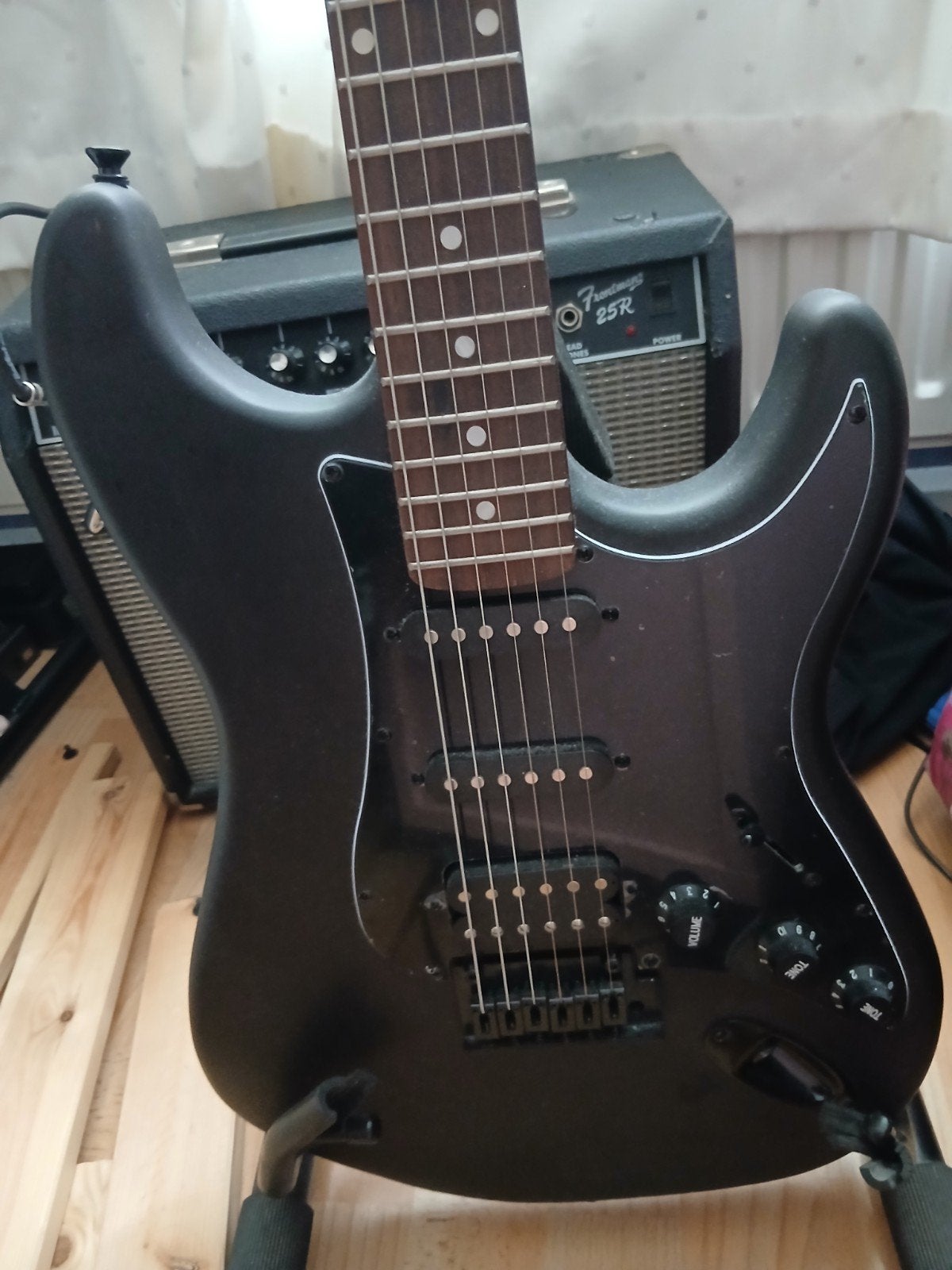 Farley Outlaw Series elektrische gitaar en Fender versterker, Gebruikt, Met versterker, Solid body, Ophalen