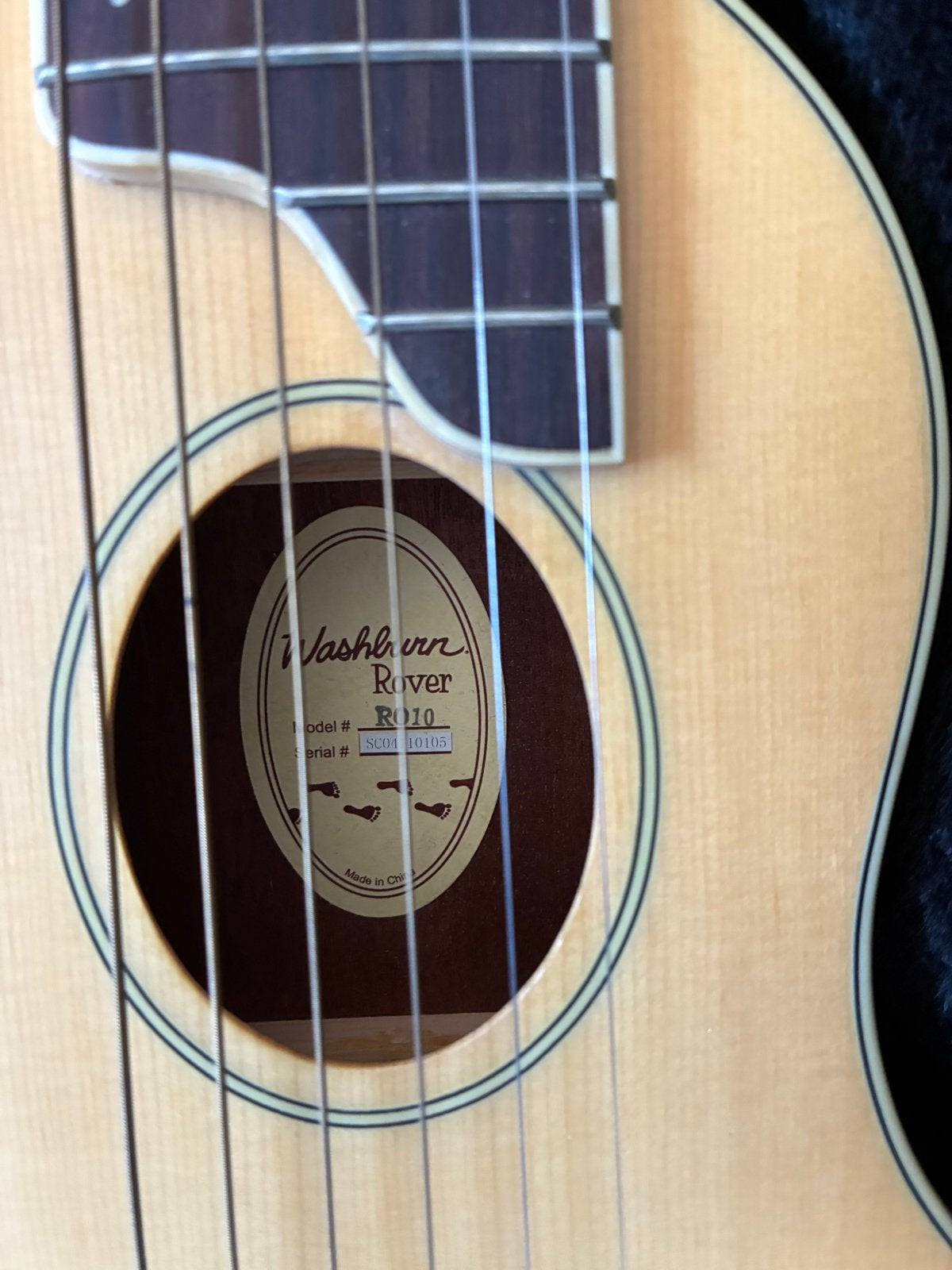Washburn Rover R010 Reisgitaar +  interactive CD-ROM Win/Mac, Muziek en Instrumenten, Snaarinstrumenten | Gitaren | Akoestisch