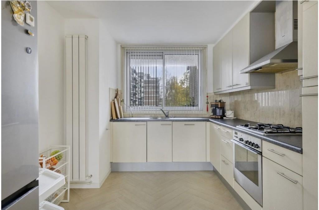 Complete keuken, zelf demonteren en ophalen t.e.a.b., Huis en Inrichting, Keuken | Complete keukens, Ophalen, Gebruikt, Hoekkeuken