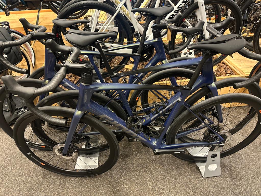 Nieuwe giant defy Pro 0 div maten nu €4099,-, Fietsen en Brommers, Fietsen | Racefietsen, Minder dan 10 versnellingen, Aluminium