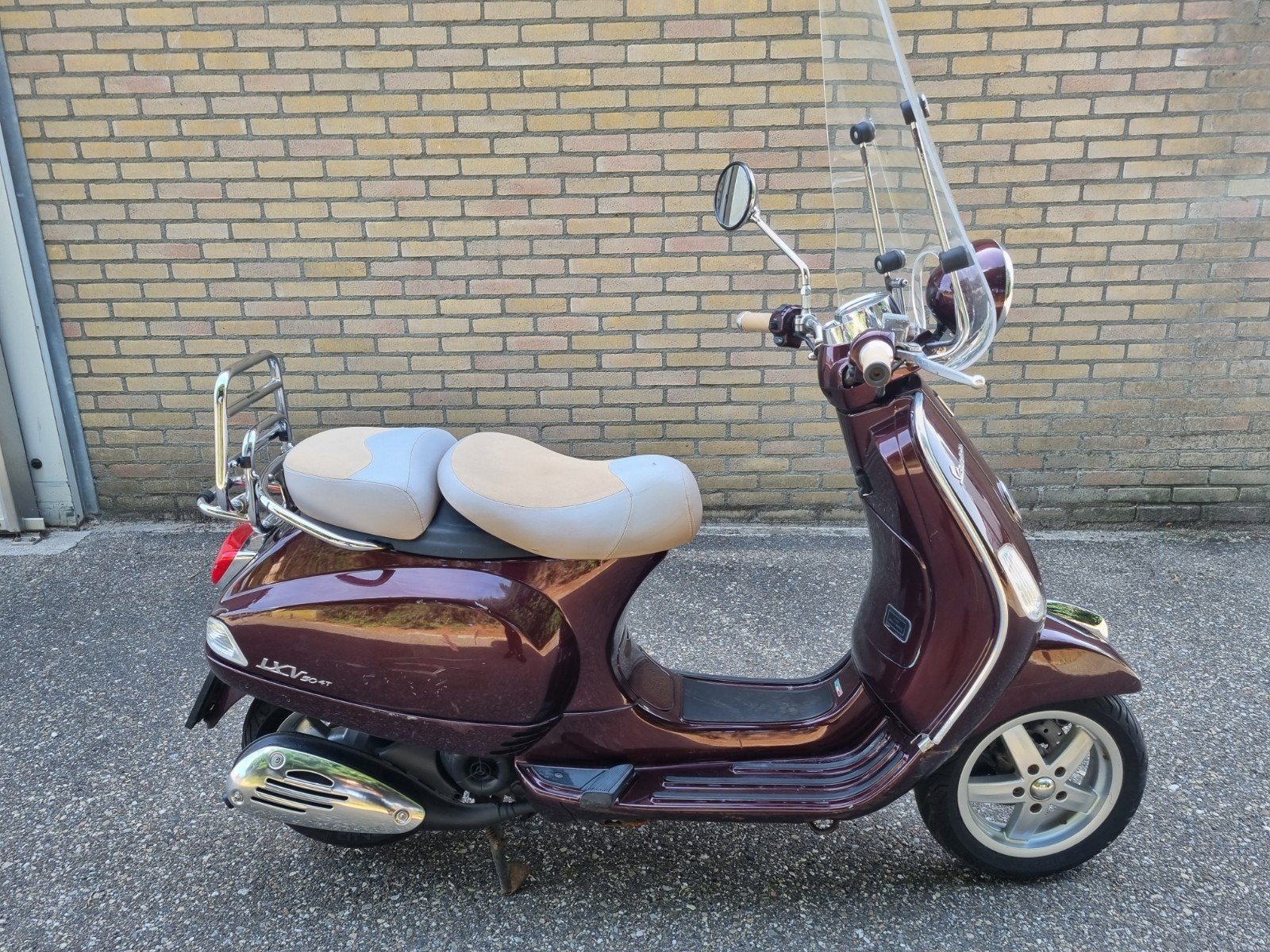 vespa, Fietsen en Brommers, Ophalen