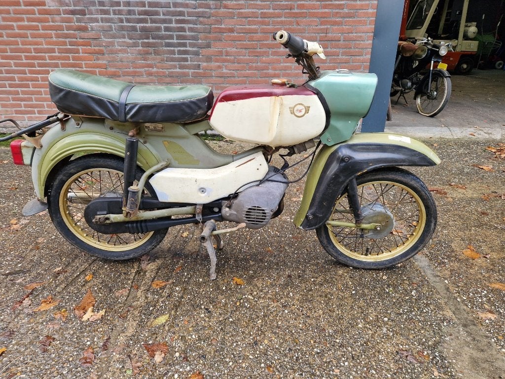 Simson SR4 Habicht, in originele staat. Motor heeft gelopen., Ophalen, 4 versnellingen, 50 cc, Overige merken